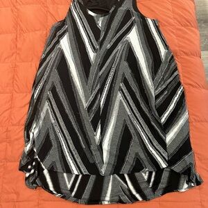 💜 2/$40! Black and Gray Chevron Sleeveless Dress